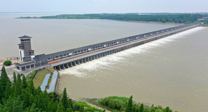 三河闸今年首次开闸放水